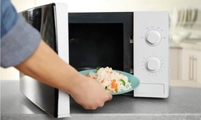Top những lò vi sóng nên mua cho gia đình hiện nay 