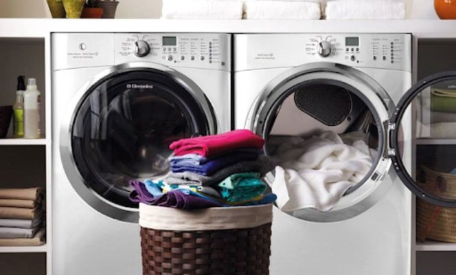 Kiểm tra kỹ quần áo trước khi cho vào máy giặt