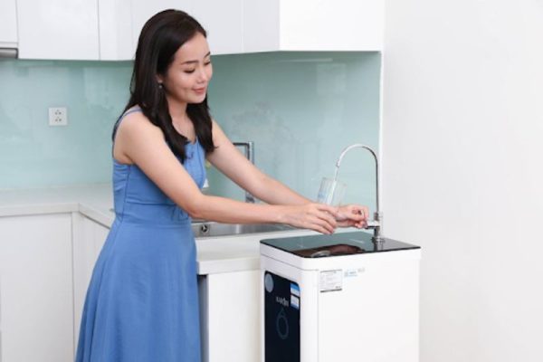 Lưu ý khi sử dụng tránh tình trạng máy lọc nước bị rỉ nước 