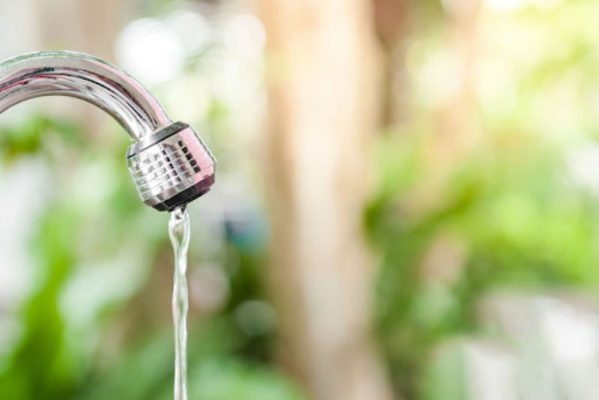 Máy lọc nước bị yếu - Nguyên nhân và cách khắc phục hiệu quả
