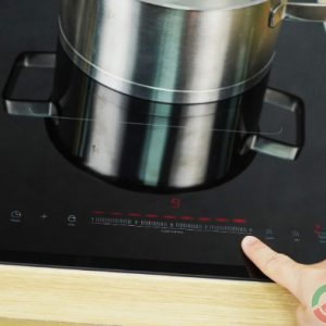Hệ thống bảng điều khiển của Bếp từ Chefs EH-DIH205