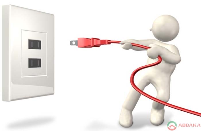 Rút phích cắm khi tiến hành sửa chữa 